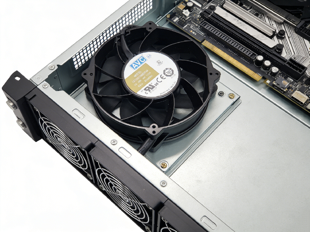 空调热管理系统用什么风扇？大流量工业风扇怎么选？奇鋐AVC 200×70mm高静压散热风扇选型指南